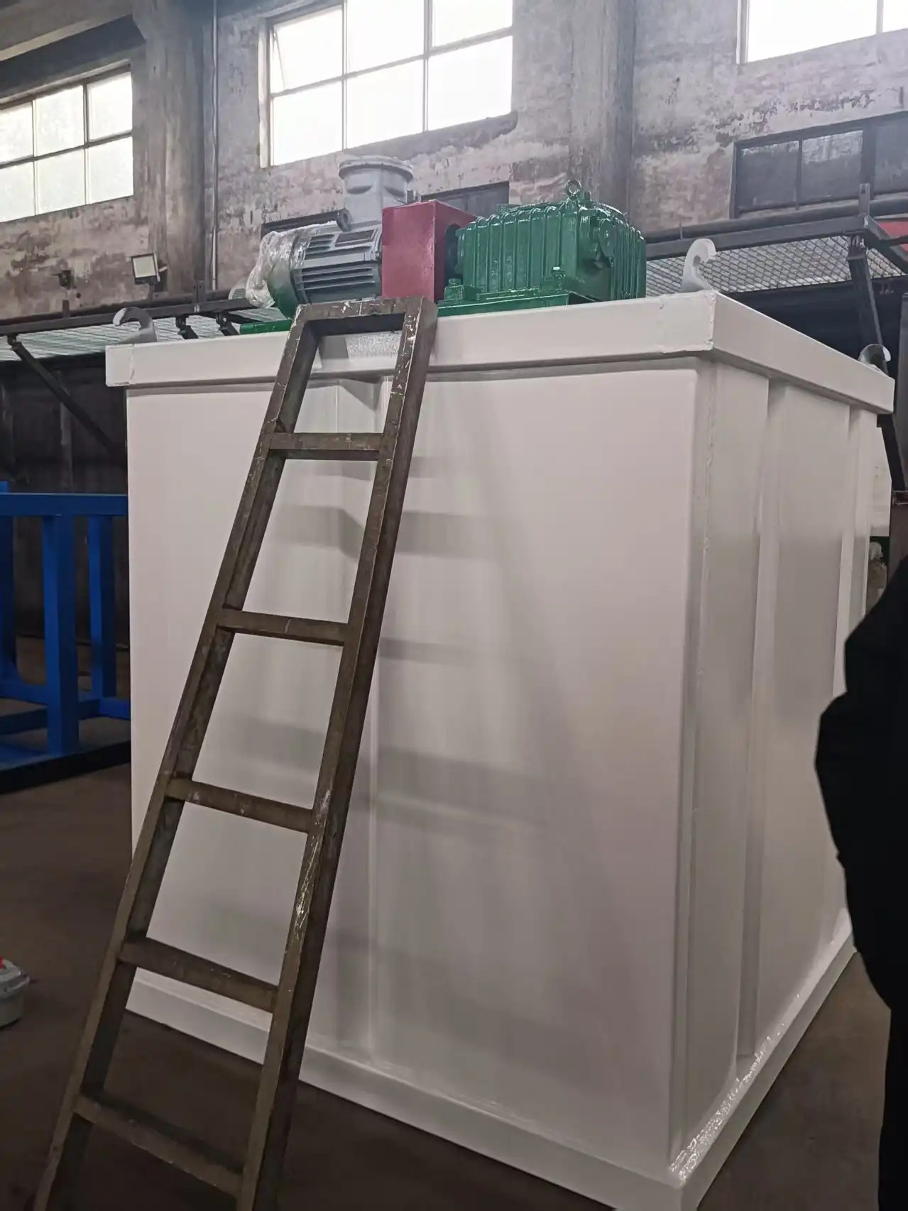 Pharmaceutical Dispensing Tank Pharmaceutical Dispensing Tank